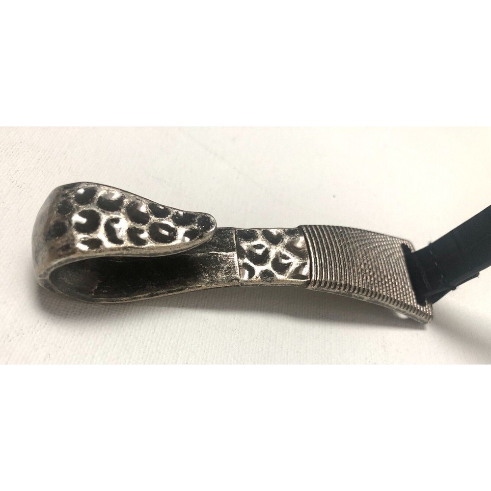 Chicos Black Leather Hip Belt Adjustable Pewter Boho Horseshoe Buckle M/L 31-44” - Picture 4 of 16